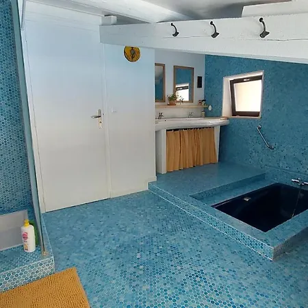 Avec Cuisine, Vue Et Piscine Privee Au Coeur Du Beaujolais * Blace
